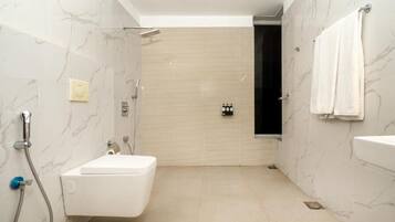 Standard Double Room, Balcony, City View | Bathroom | Shower, rainfall showerhead, free toiletries, hair dryer