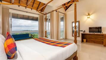 Standard Double Room, Balcony, City View | Desk, laptop workspace, iron/ironing board, free WiFi