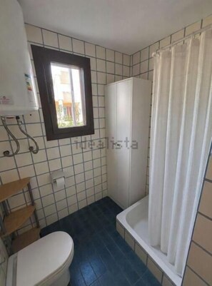 Bathroom - Townhouse for Rent (Benicàssim)