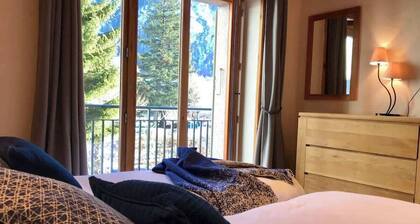 One Le Savoy - 6 px - Ski Lifts & Village Life