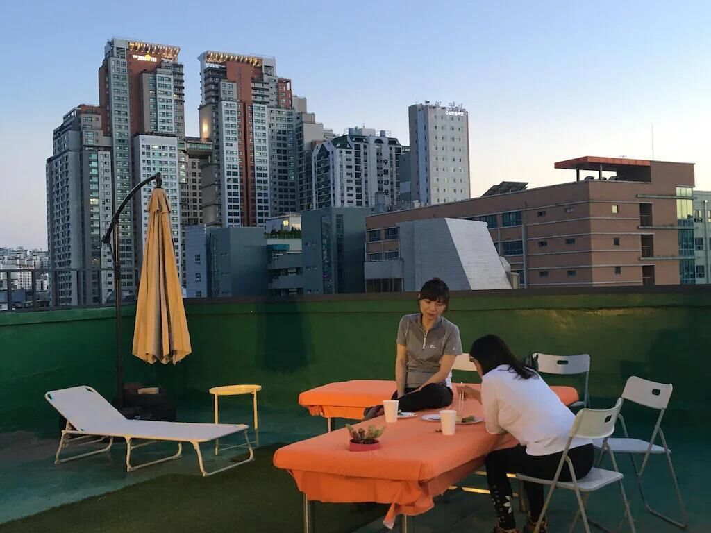 Outdoor dining