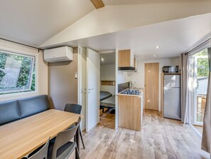 Coffee/tea maker, fridge, microwave - Mobile home with AC, pets welcome - 4 guests (Lamonzie-Montastruc)