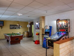 Spielezimmer