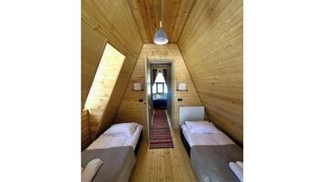 2 Schlafzimmer, BĂŒgeleisen/BĂŒgelbrett, WLAN, BettwĂ€sche