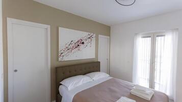 Classic Apartment, City View | In-room safe, soundproofing, iron/ironing board, free WiFi