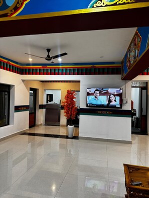 Double Room, Balcony, Mountain View | Interior - Arhat resort (Diskit)