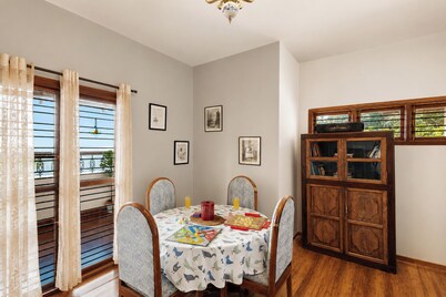 Mercara Hill by ELIVAAS 3BHK PetFriendly