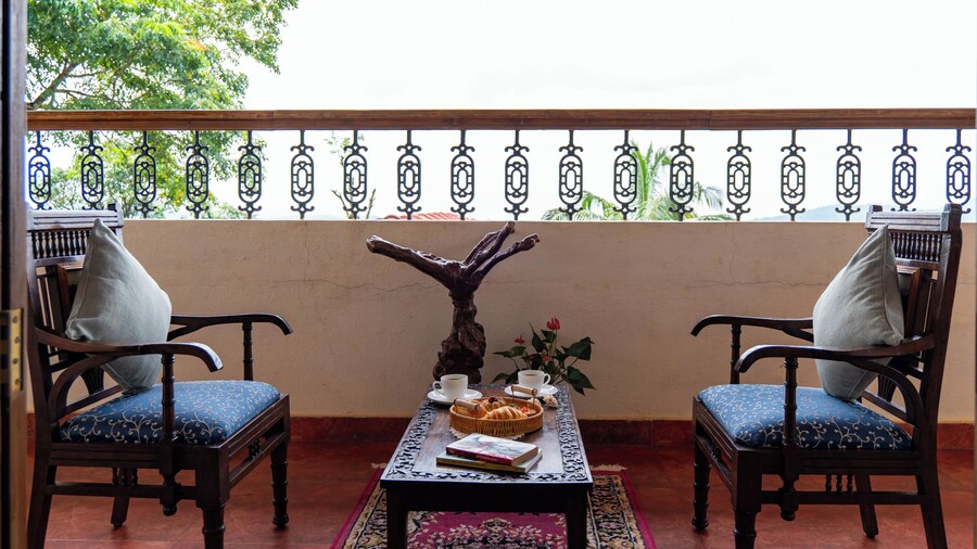 Mercara Hill by ELIVAAS 3BHK PetFriendly