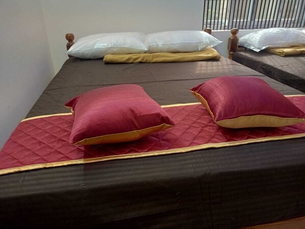 Room - Rayar Residency (Tiruvannamalai)