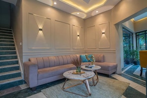 Interior - River View Resort (Haridwar)