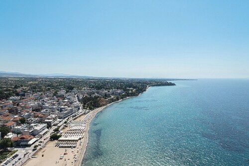 Adriana Suites Nea Kallikratia