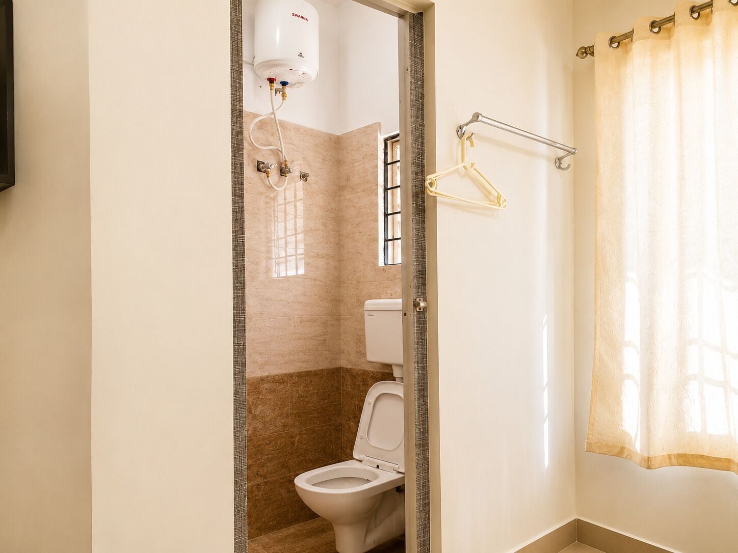 Deluxe Room | Bathroom
