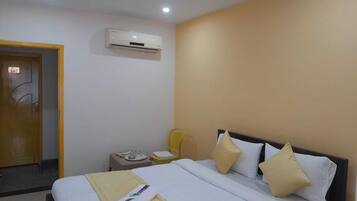 Deluxe Room | Free WiFi