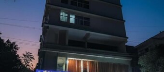 Hotel Golden Stay