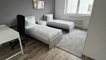 3 bedrooms, WiFi, bed sheets