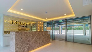 Unclassified image, 2 of 11, button - Stylish 1BR Condo ozone c240 (Tambon Choeng Thale)