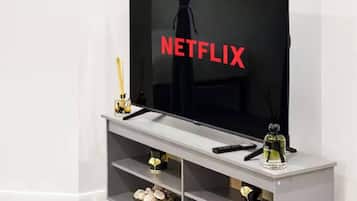 Apartment, 1 Bedroom | Room amenity