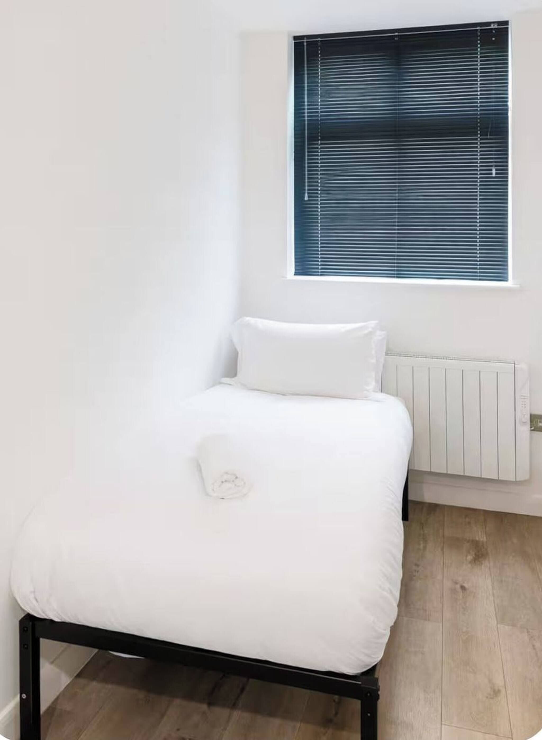 2 bedrooms