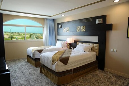 In-room safe, blackout curtains, soundproofing, iron/ironing board. ALAZHAR PALACE HOTEL