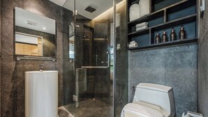 Bathroom - Skyline Vibe•Pool•Gym•Suite•city gate kamala C225 (กมลา)