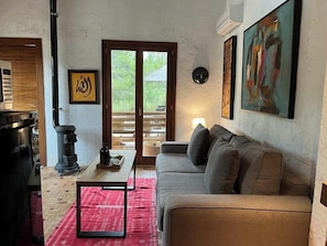 Fernseher, Kamin