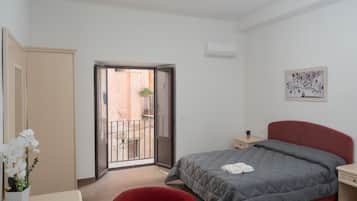 Superior-Vierbettzimmer, Balkon | Kostenloses WLAN
