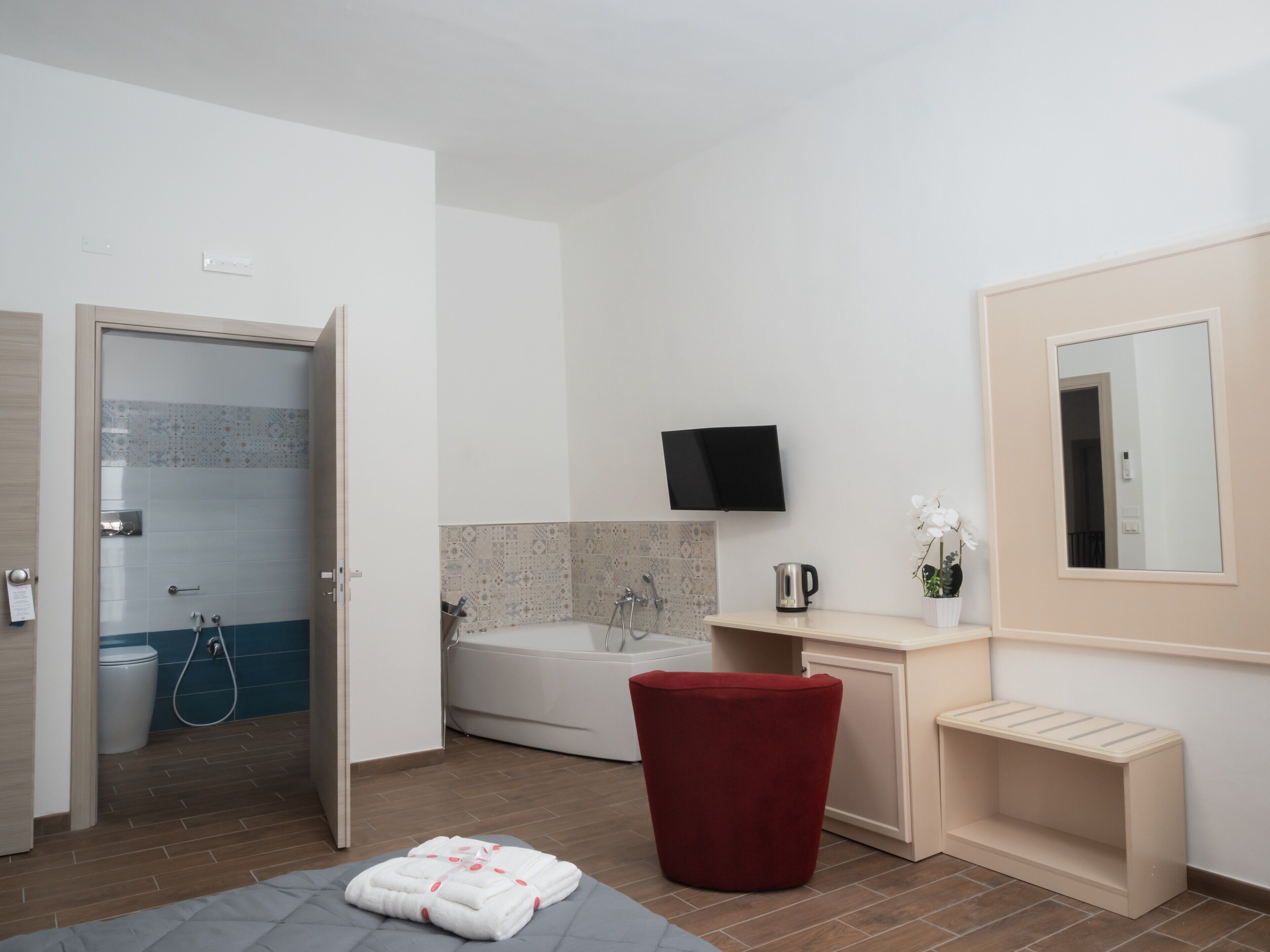 Quadrupla Superior, balcone | Wi-Fi gratuito