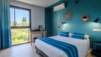 Chambre Double Supérieure, vue Sorgue