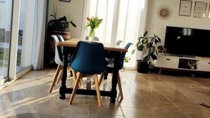 Unclassified image, 2 of 13, button - "Ranoa" House, in a peaceful village—perfect for a family! (Saint-Jean-de-Ceyrargues)