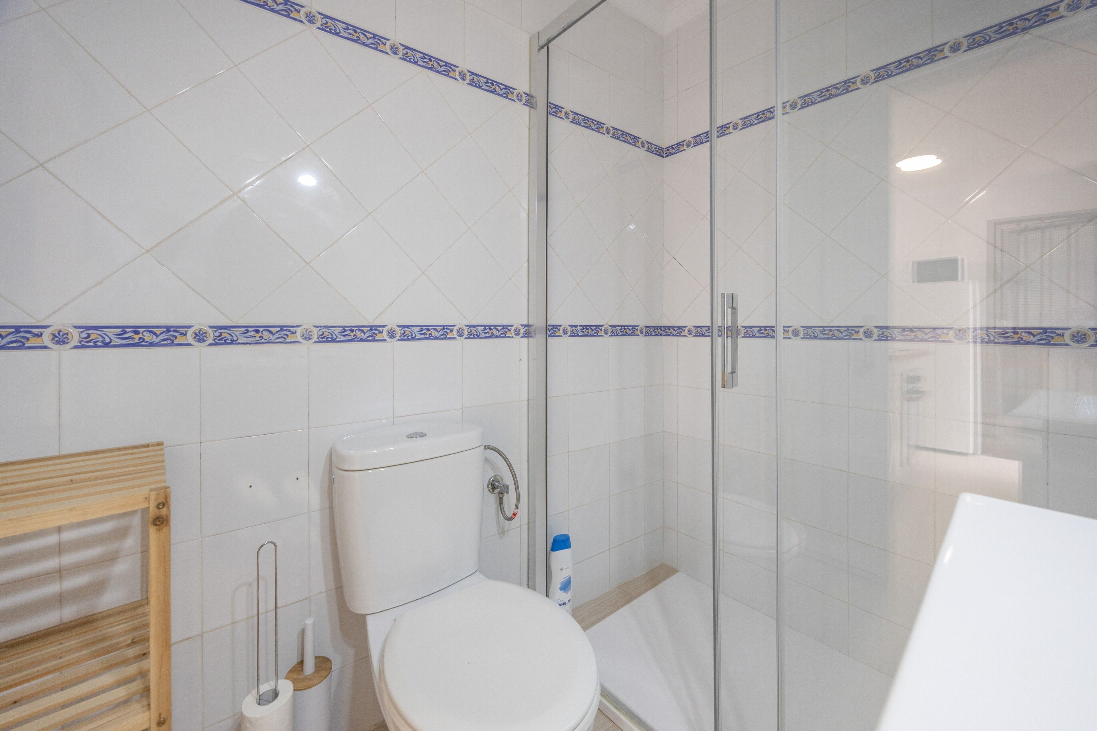 Een douche, een haardroger