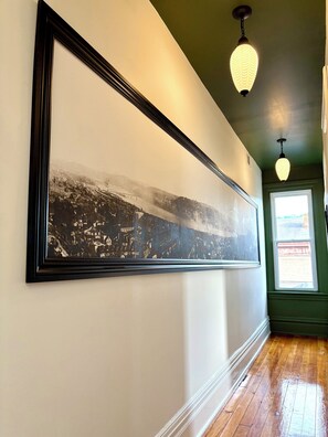 Interior - Middle Manor · 4BR, Sleeps 8 · Parking for 8 Cars · 5 Miles to Pittsburgh (Pittsburgh)