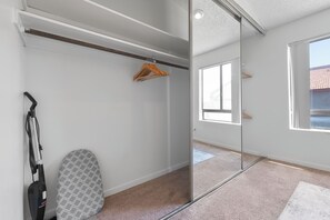 Interior - Modern 1BR Near Downtown Mesa (Mesa)