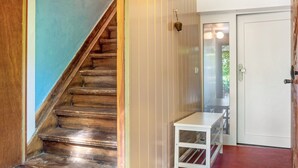 Interior - Apartment 'Alte Schmiede Ellrichshausen' with Wi-Fi (Satteldorf)
