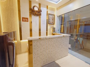 Lobby - Hotel Shree Krishna Inn (Ujjain)