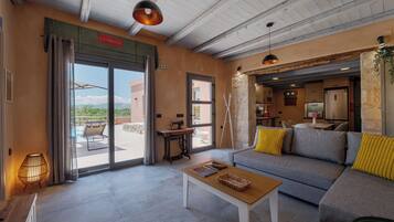 Family Villa, Patio, Mountain View | Living area