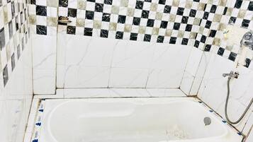 Towels, soap, shampoo, toilet paper