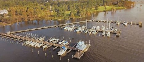 Marina