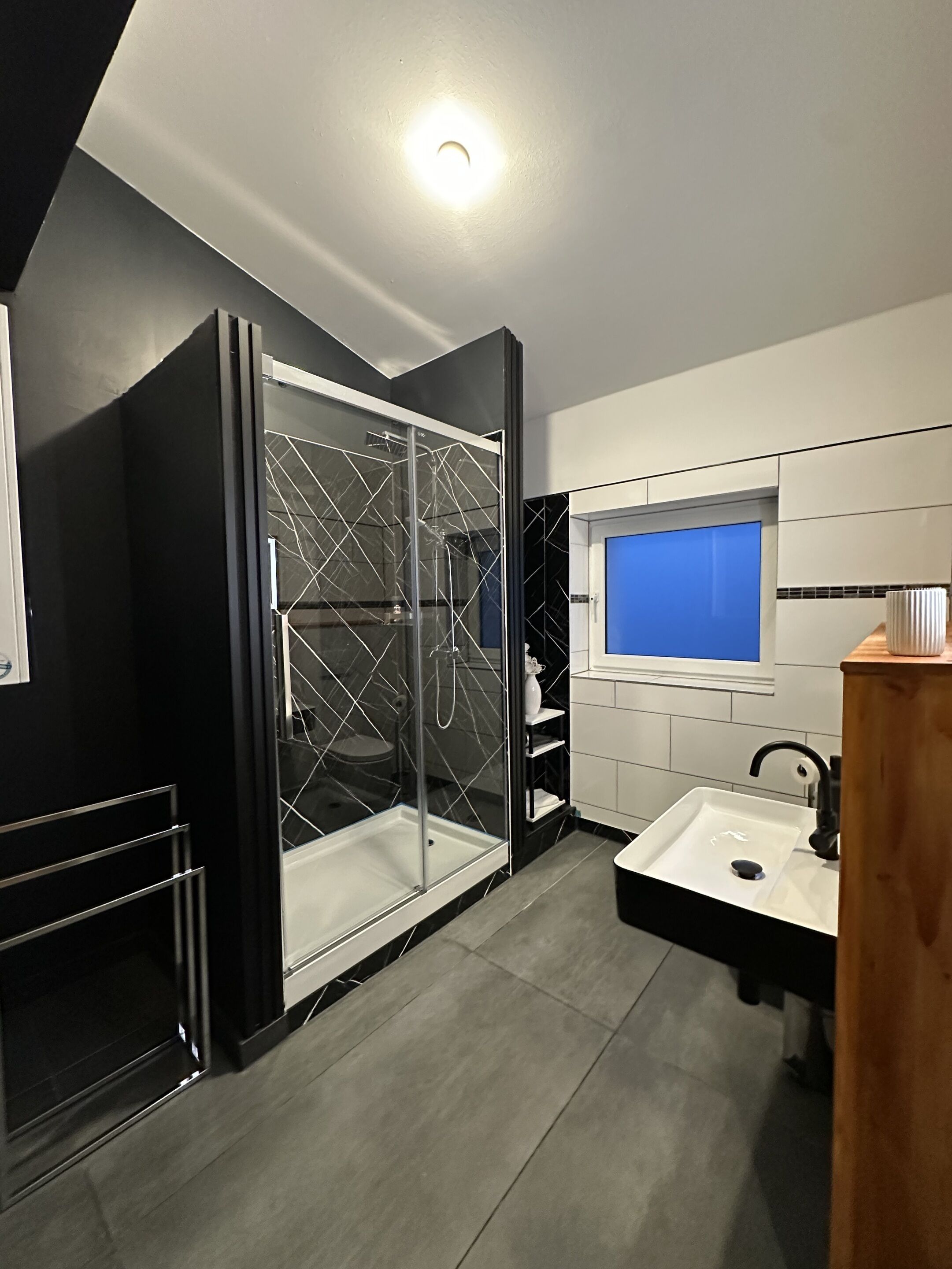 Comfort-Suite, Balkon | Laptopgeeigneter Arbeitsplatz, kostenloses WLAN