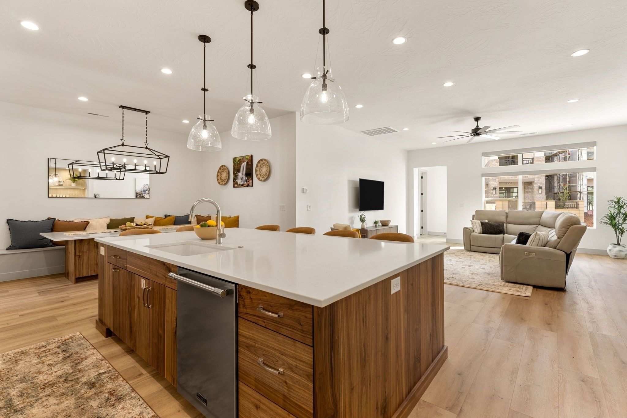House, Multiple Bedrooms | Interior