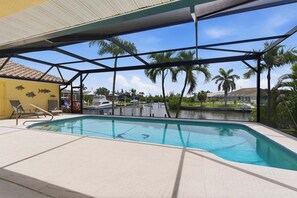 Casa, 4 quartos | Piscina