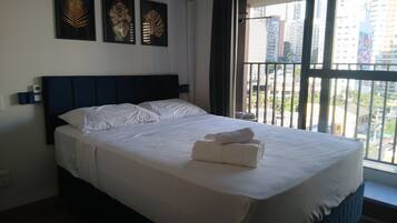 Departamento empresarial | Cortinas blackout y wifi gratis