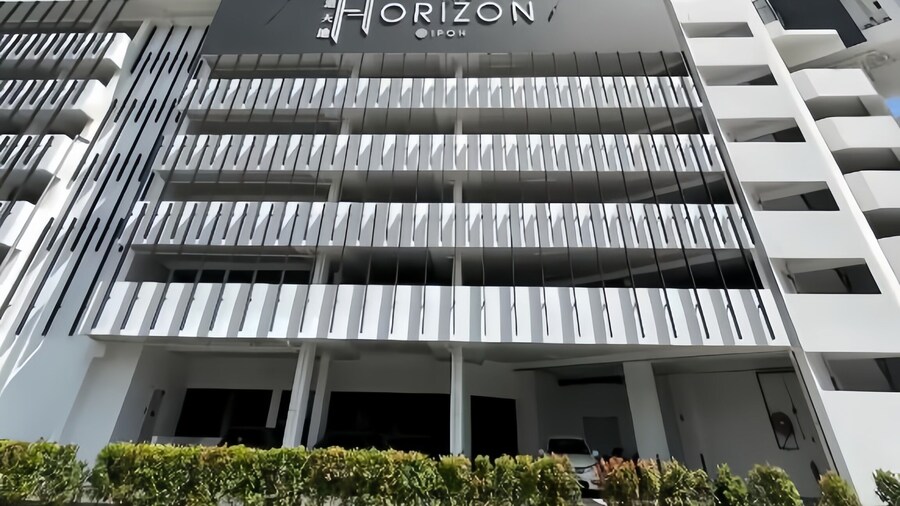 The Horizon by Ipoh