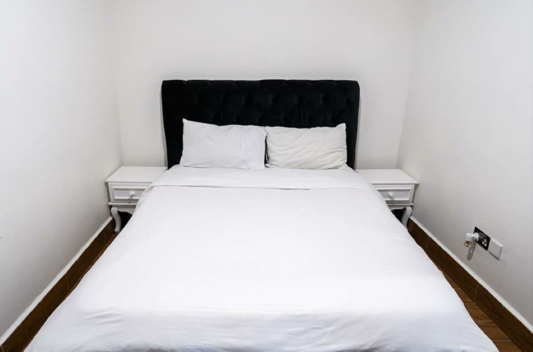 Appartement classique, patio | Bureau, espace de travail pour ordinateurs portables
