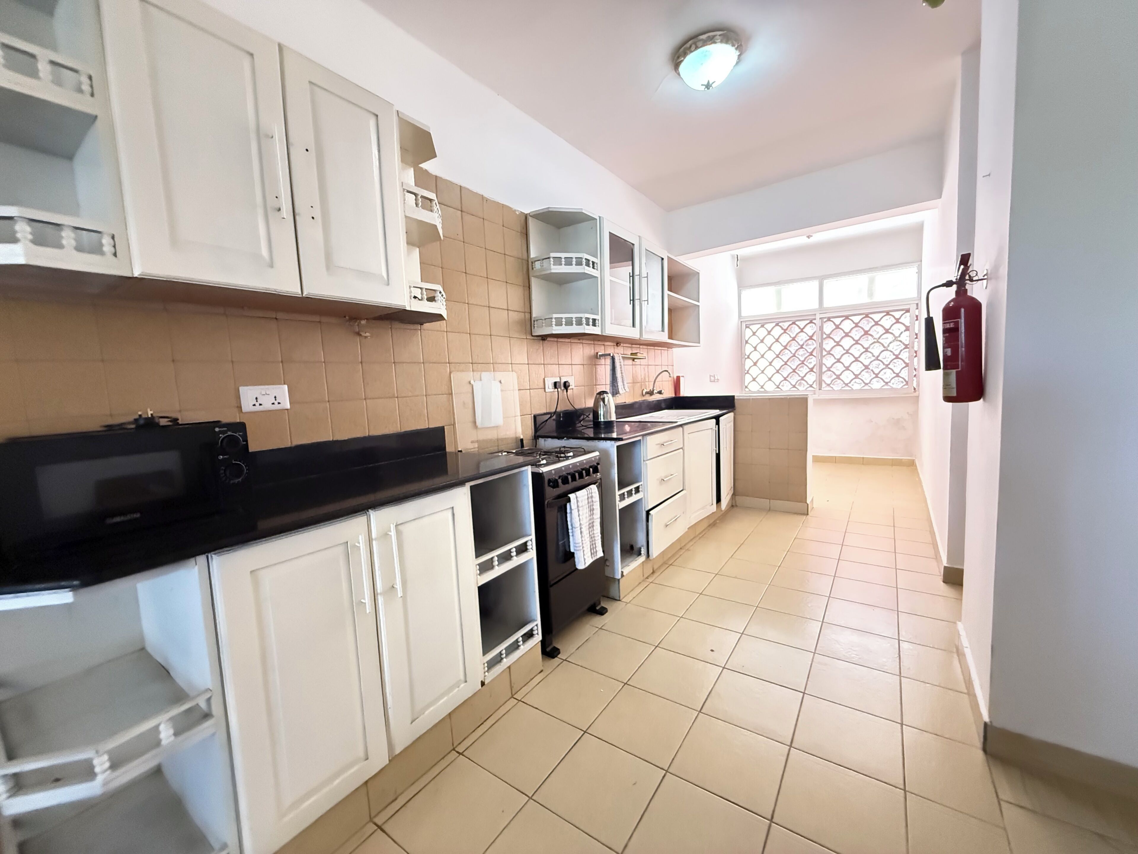 Apartment, 2 Bedrooms, Accessible, Smoking | Interior