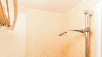 Condo | Bathroom