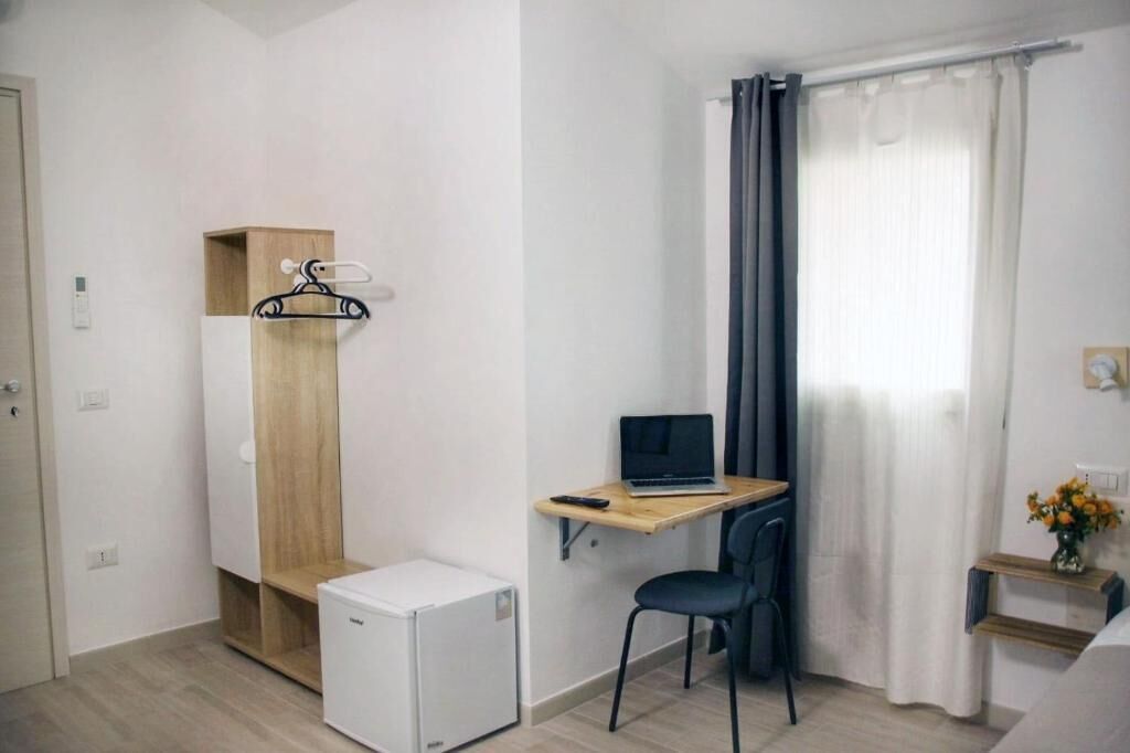 Dobbelt- eller tomannsrom, aircondition, bakgårdsutsikt | Innvendig