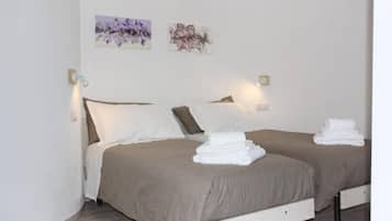 Chambre Classique Double ou avec lits jumeaux, balcon, vue ville