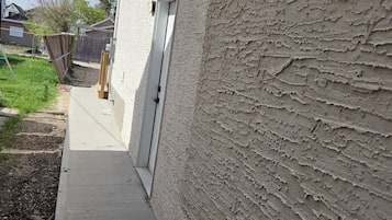 House, 1 Bedroom | Exterior detail