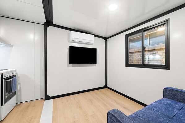 Living area - Urban Tiny Retreat with Outdoor Entertaing Area (Braybrook)