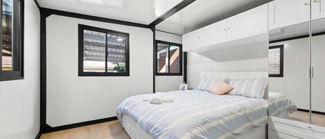 1 bedroom, Internet